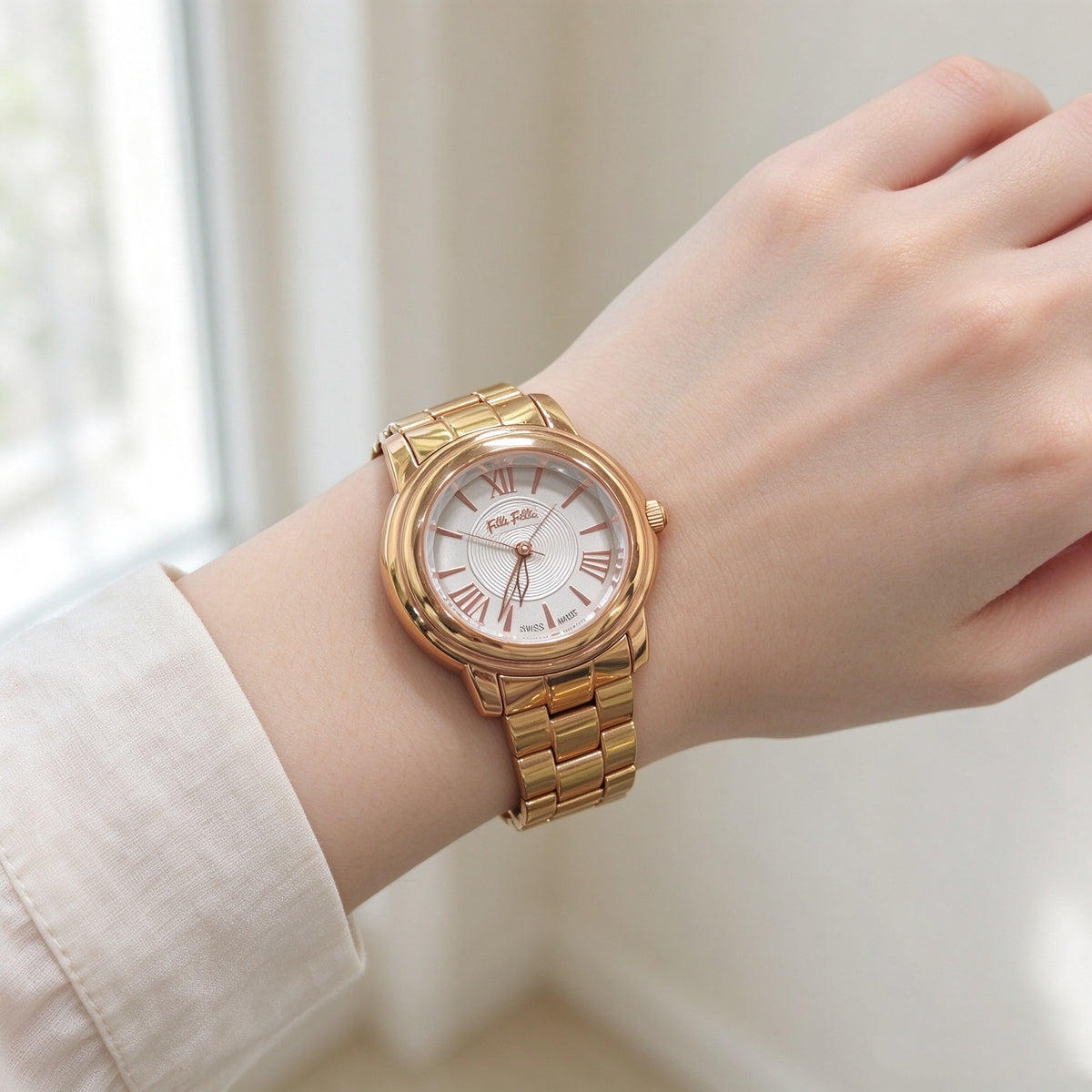 Folli Follie Ladies Rose Gold Bubble Watch, Silver Textured Dial Roman Numeral Stainless Steel Bracelet Quartz Wrist Watch for Women
