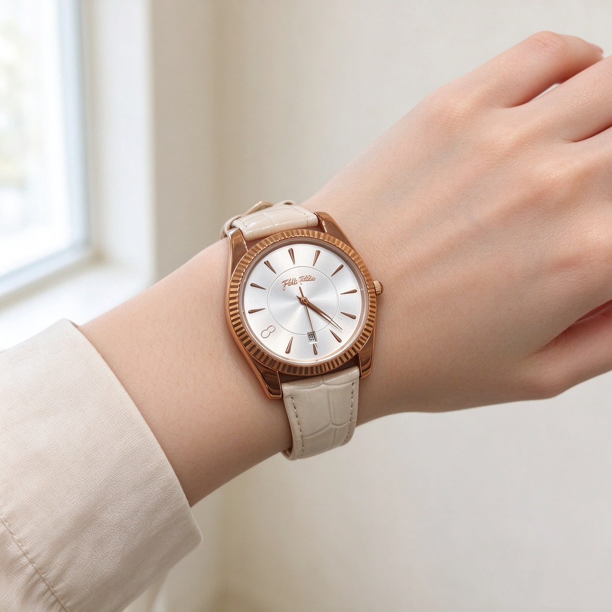 Folli Follie Women Watch, Fluted Bezel Date Quartz Wristwatch, Croc Embossed Leather Strap, 3 Colors Green, Pink & Red