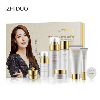 Douyin skin care set Internet celebrity with the same moisturizing skin care kit skin rejuvenation lyophilized powder skin care products manufacturers wholesale