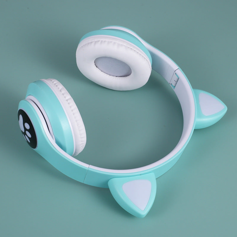 Cross-border head-mounted Bluetooth headset STN-28 cat ear heavy bass flash luminous wireless sports card headset