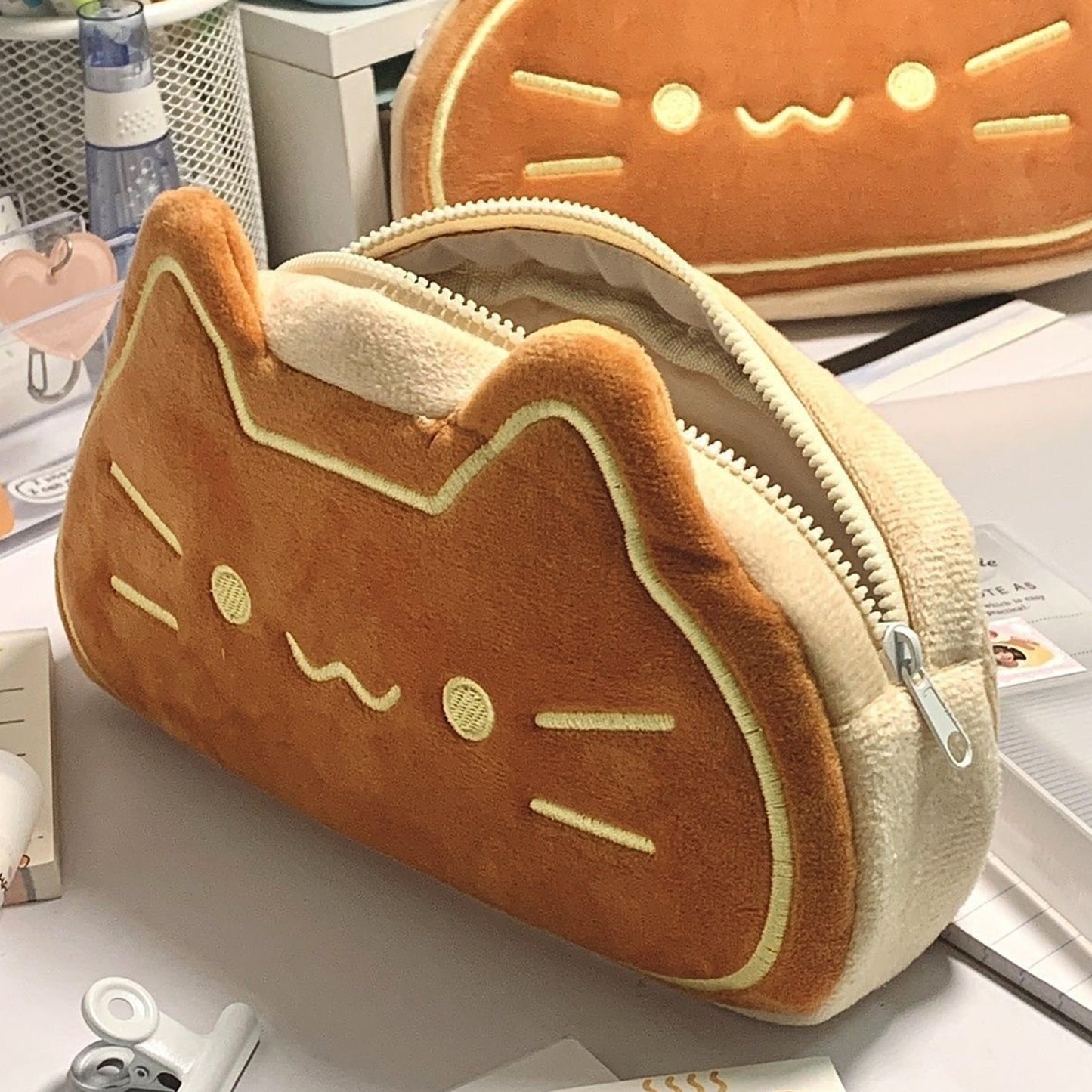 Cute Pencil Bags Stationery Pouch INS fasthion Cat Pen Case Large Capacity bag for Students School Office Supply Pencil Bag