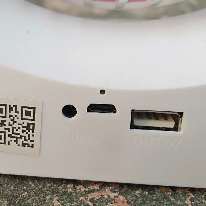 Lithium rechargeable mini table air cooling fan with LED light JY SUPER 1880 Battery Power - 2400 mAh Place of Origin: CHINA